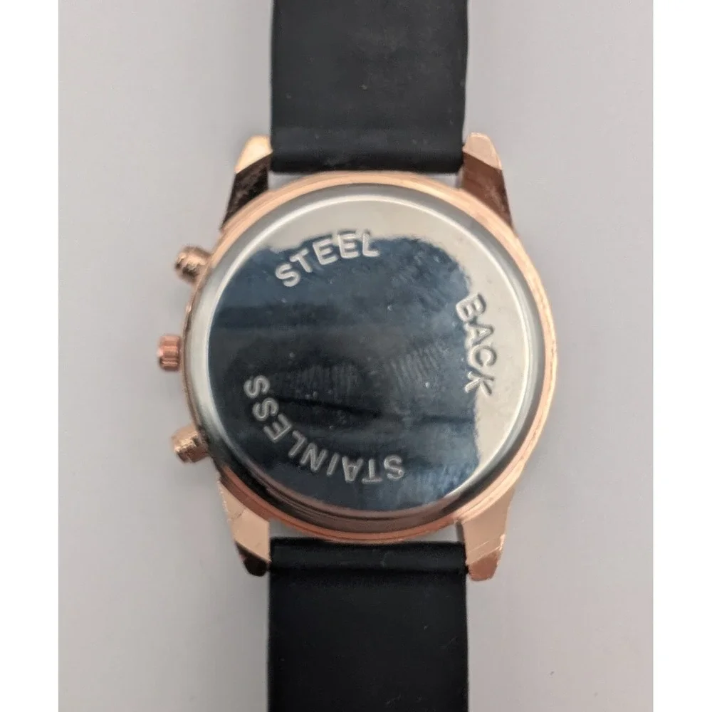 Sports Black Silicone Band Quartz Watch New‎ Battery